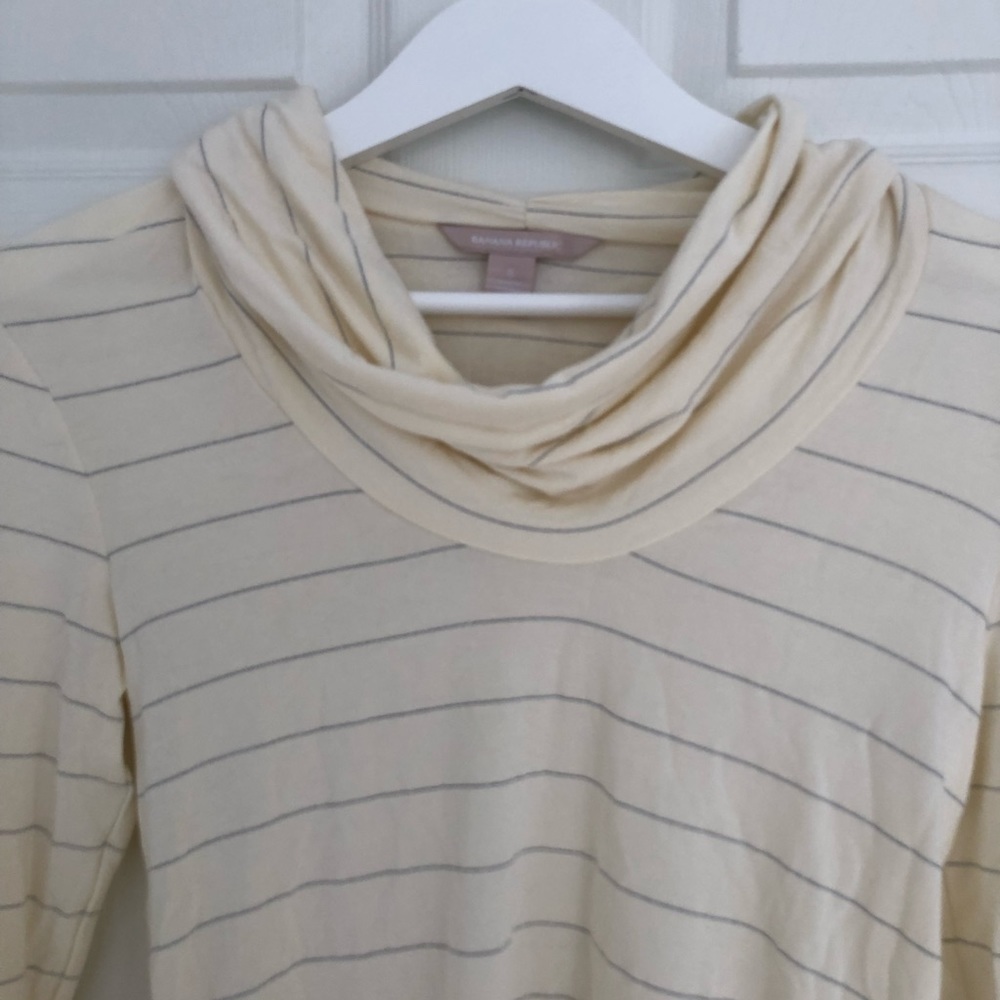 Banana Republic cowl neck layering T shirt NEW